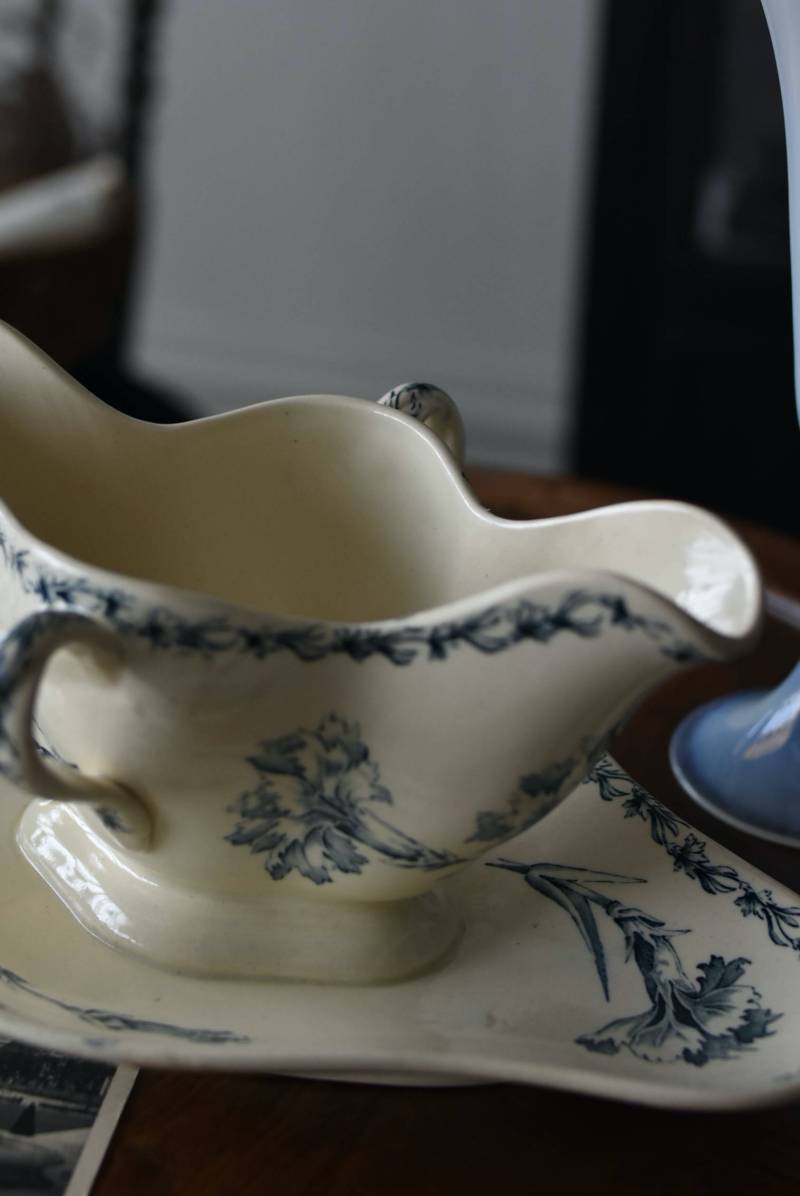 フランスアンティーク食器 ソーシエール.Luneville リュネヴィル