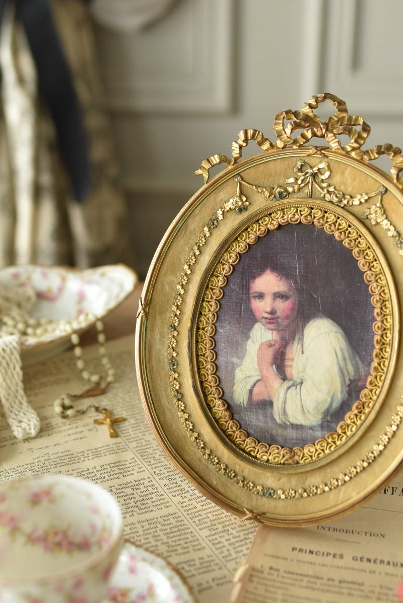 オーバルフォトフレーム.リボン3 フランスアンティーク 額縁 写真たて