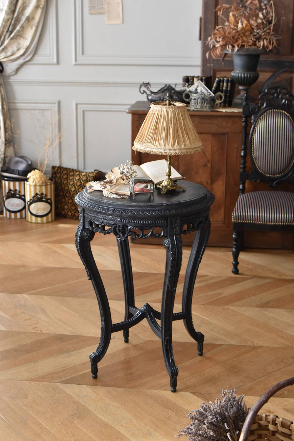 マーブルトップラウンドテーブル.17 フランスアンティーク家具 サイド