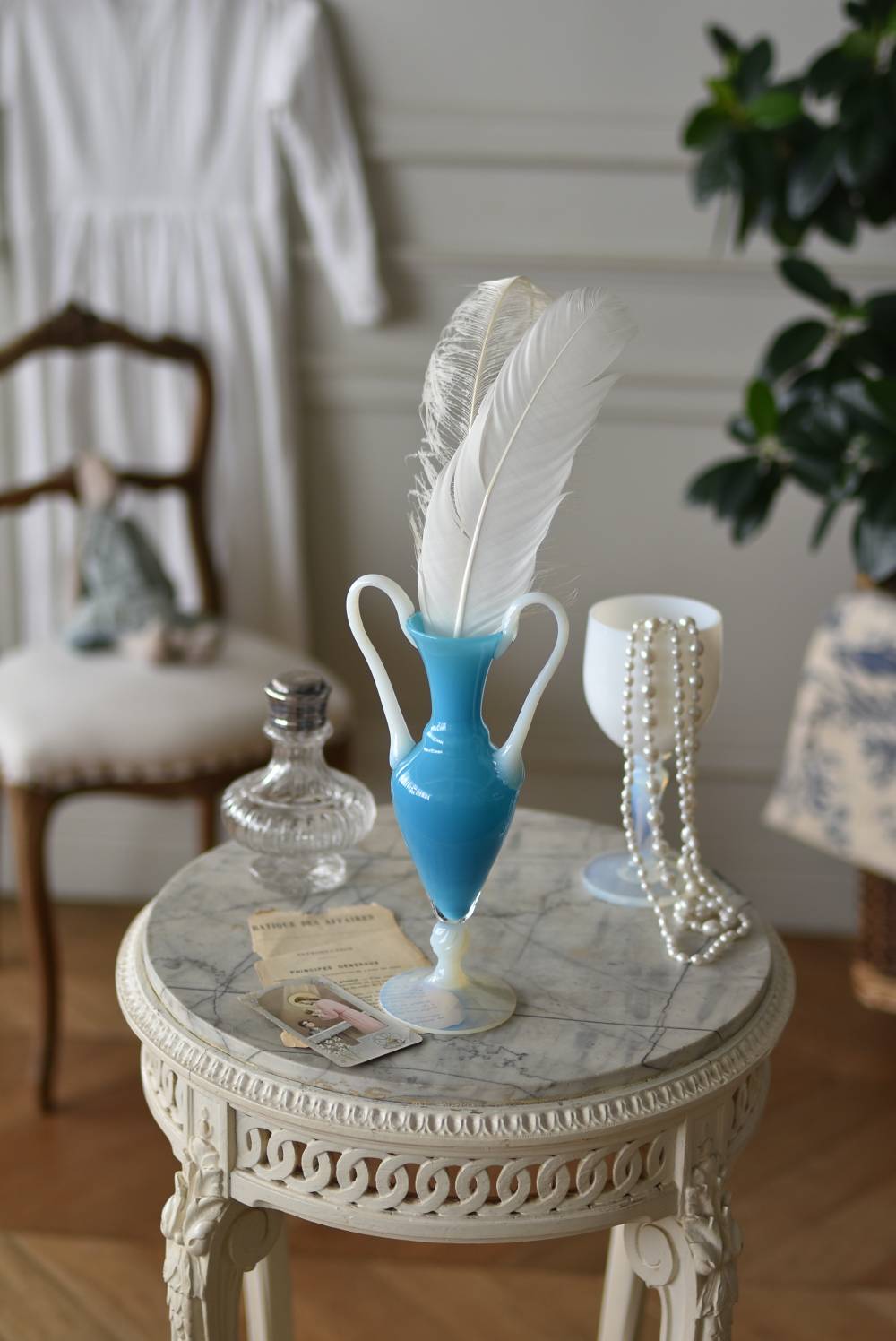 オパリンガラスフラワーベース.バイカラー2 フランスアンティーク雑貨