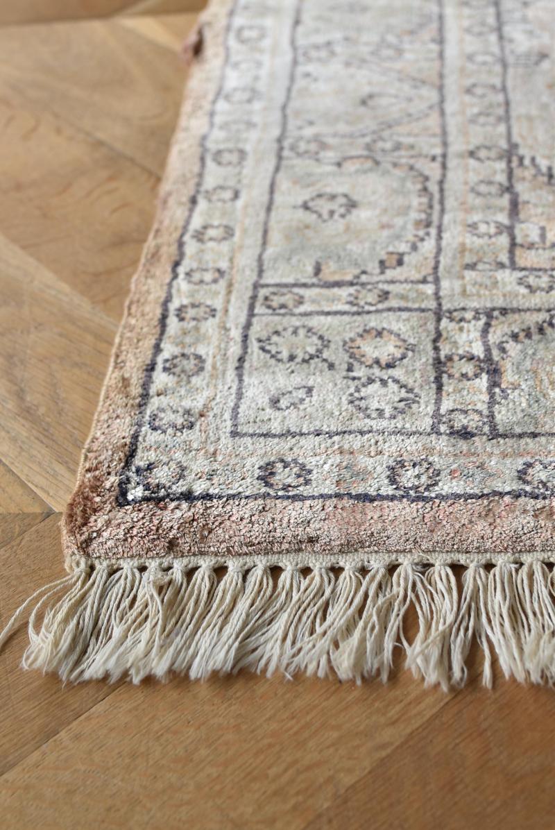 ヴィンテージラグ.52 トライバルラグ 部族絨毯