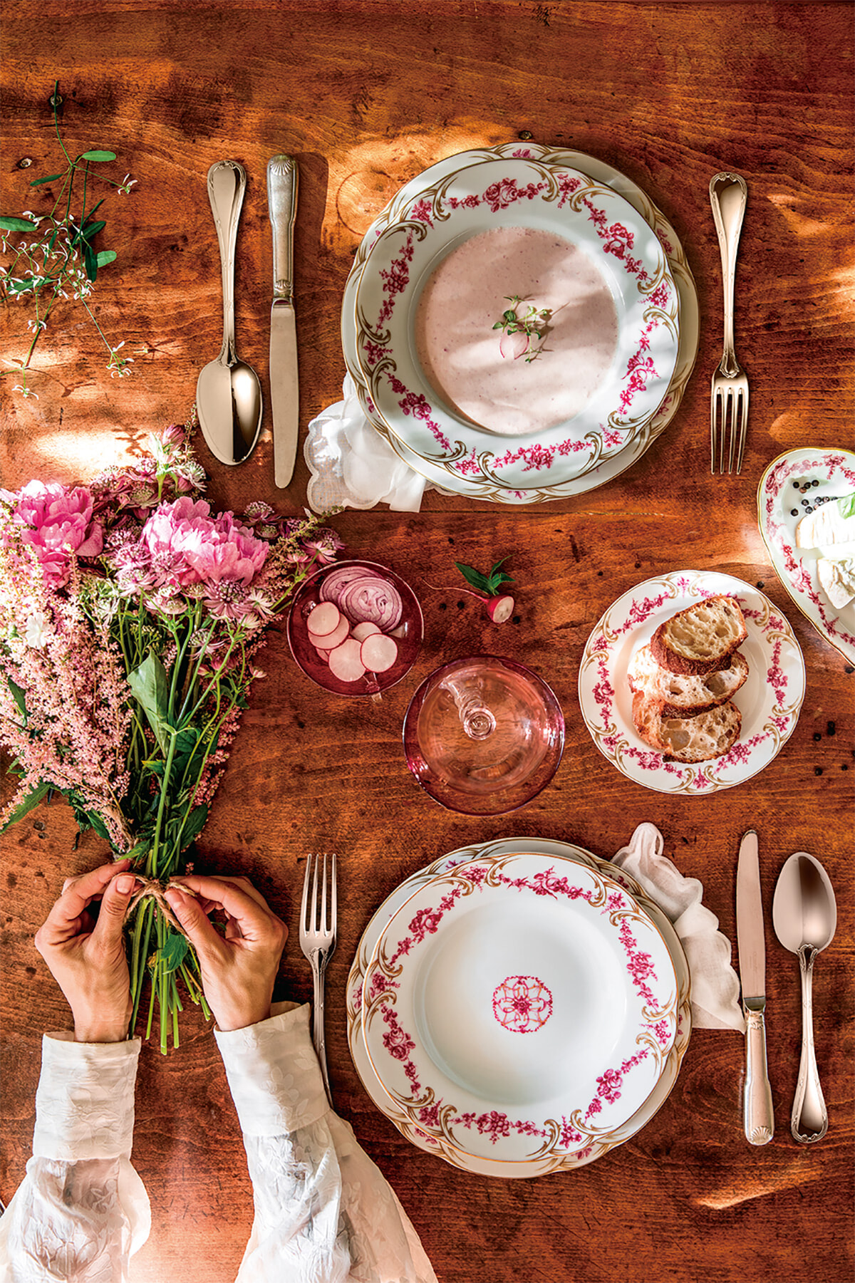 フランスの美意識を現代に伝える、ベルナルドの磁器。｜Lifestyle