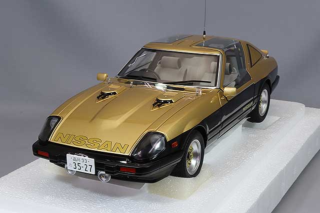 オートアート 1/18 日産 フェアレディ 280Z 「西部警察」 スーパーZ