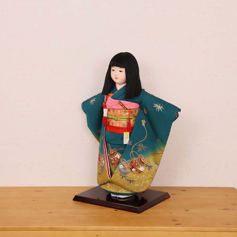 市松人形 齊藤公司作 20号 20-11-j 鈴 竹 桐胴 正絹友禅本仕立て 金彩