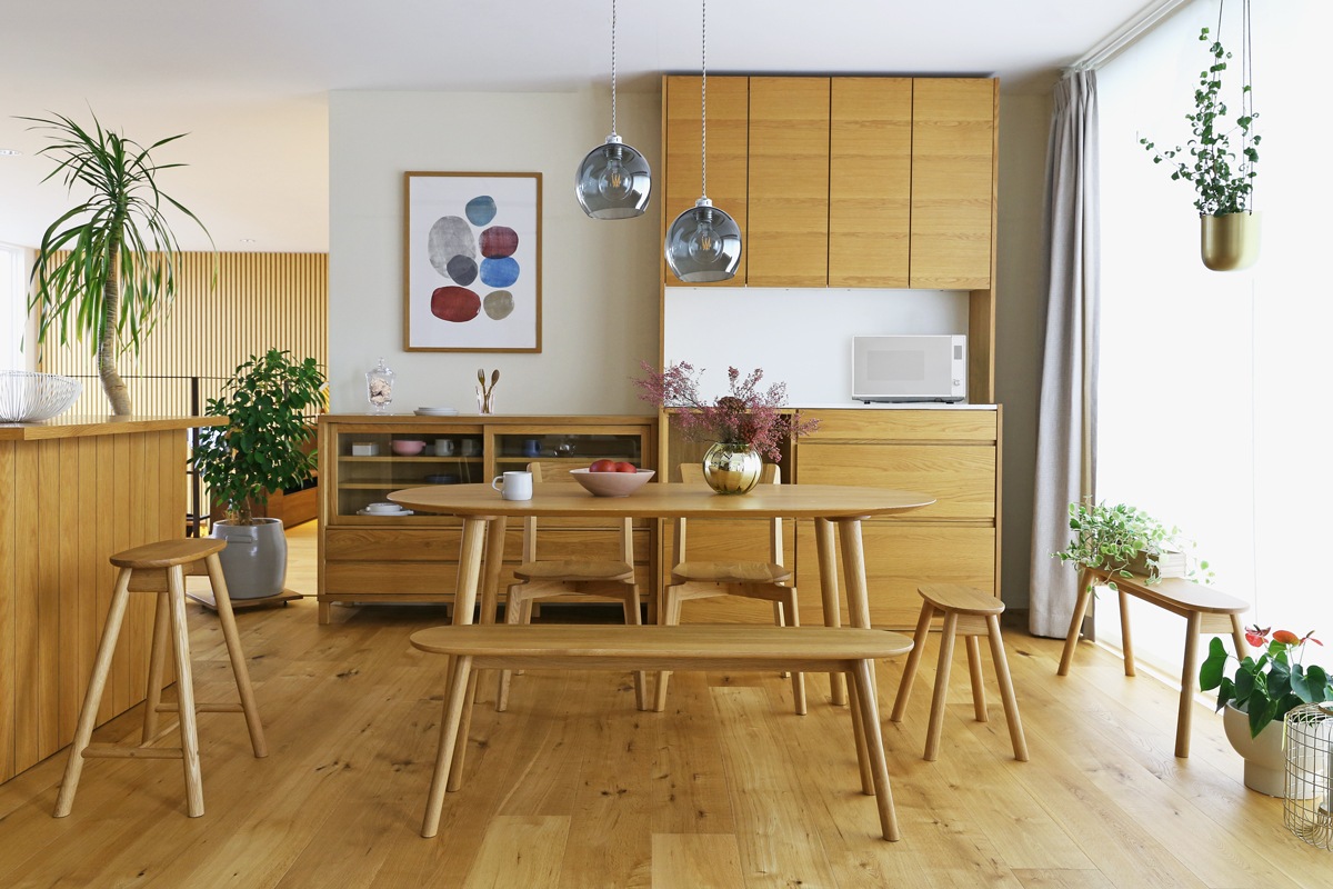 オーバル型のホッとする優しい丸み「Rube」