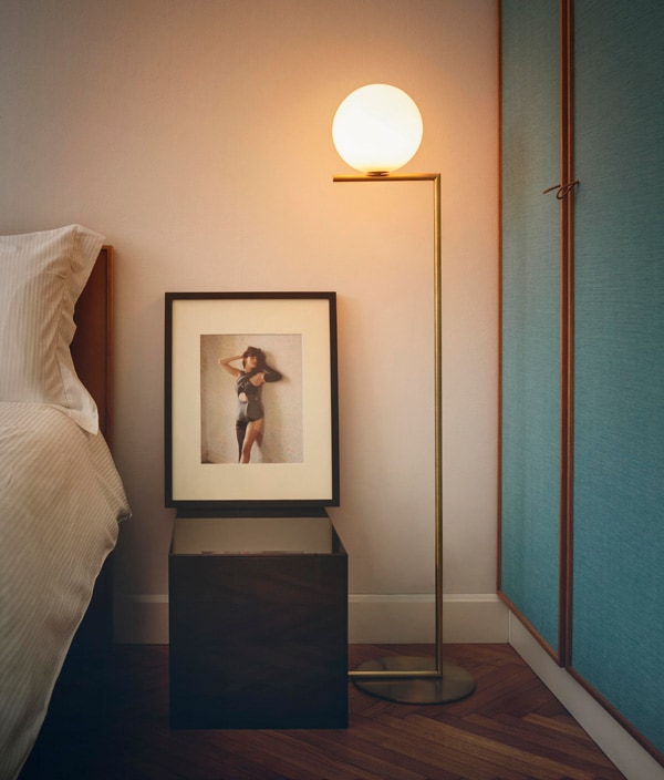 IC LIGHT F1 / GOLD | 照明,フロアライト | イズミファニチャー