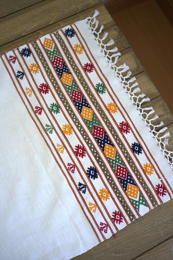 東欧刺繍のテーブルランナー88×42cm 1930-50年代頃 ge-1075の通販