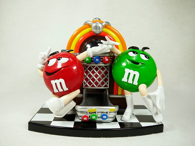 M&M's エムアンドエムズ チョコレートディスペンサー “ジューク