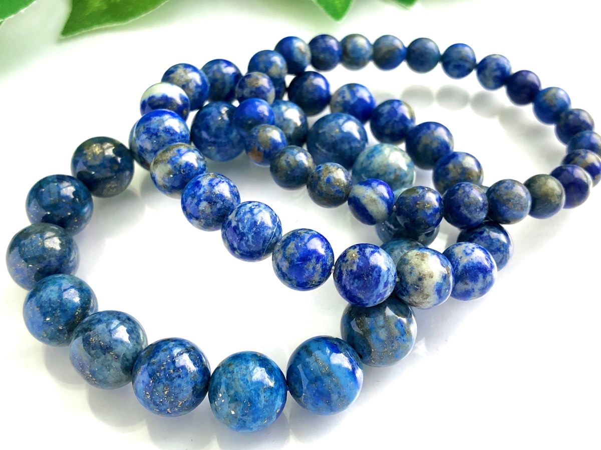 定番石！☆美発色ブルー☆幸運と厄除け☆アフガニスタン産☆天然石