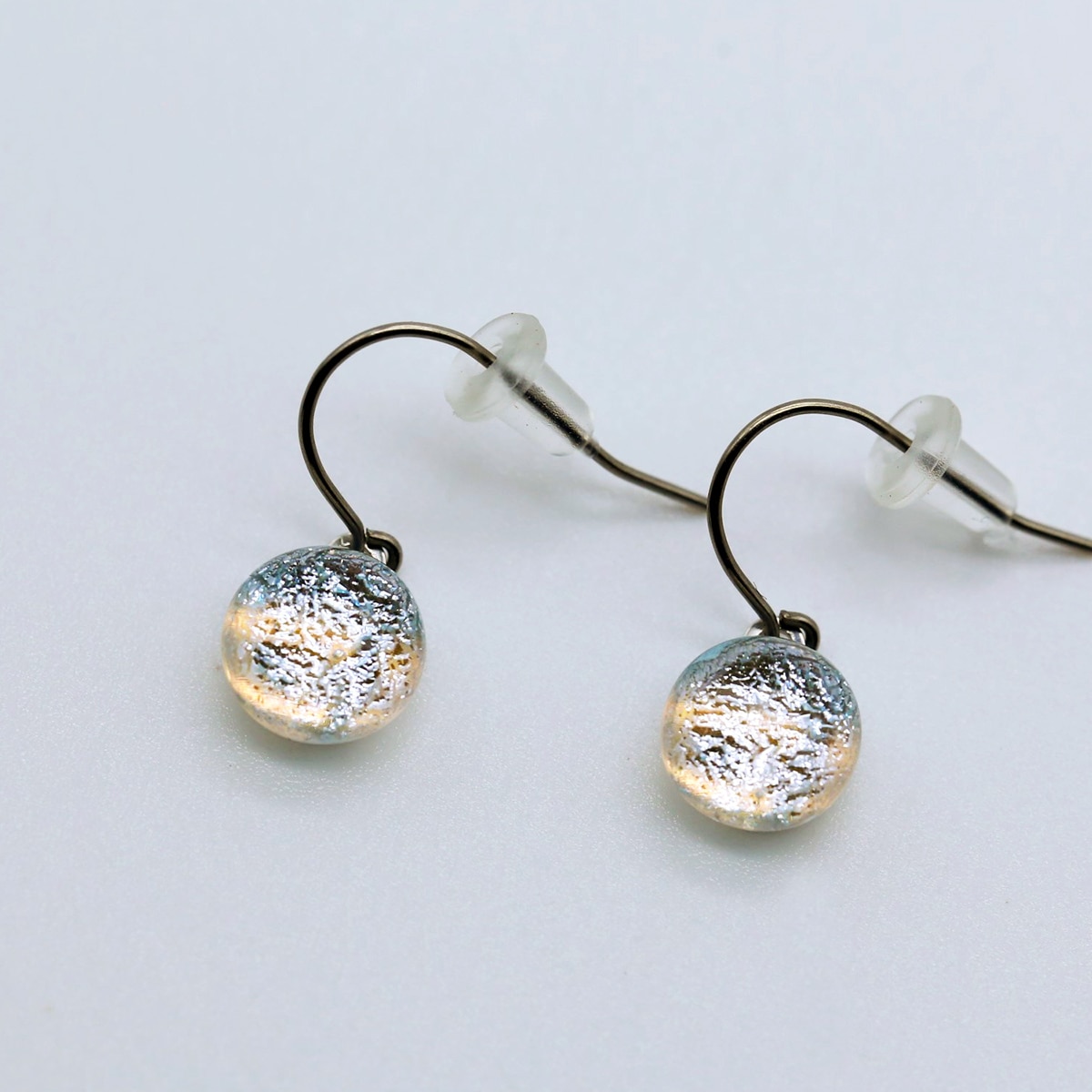 フェルメール《真珠の耳飾りの少女》＞プチピアス | ayanofukumura