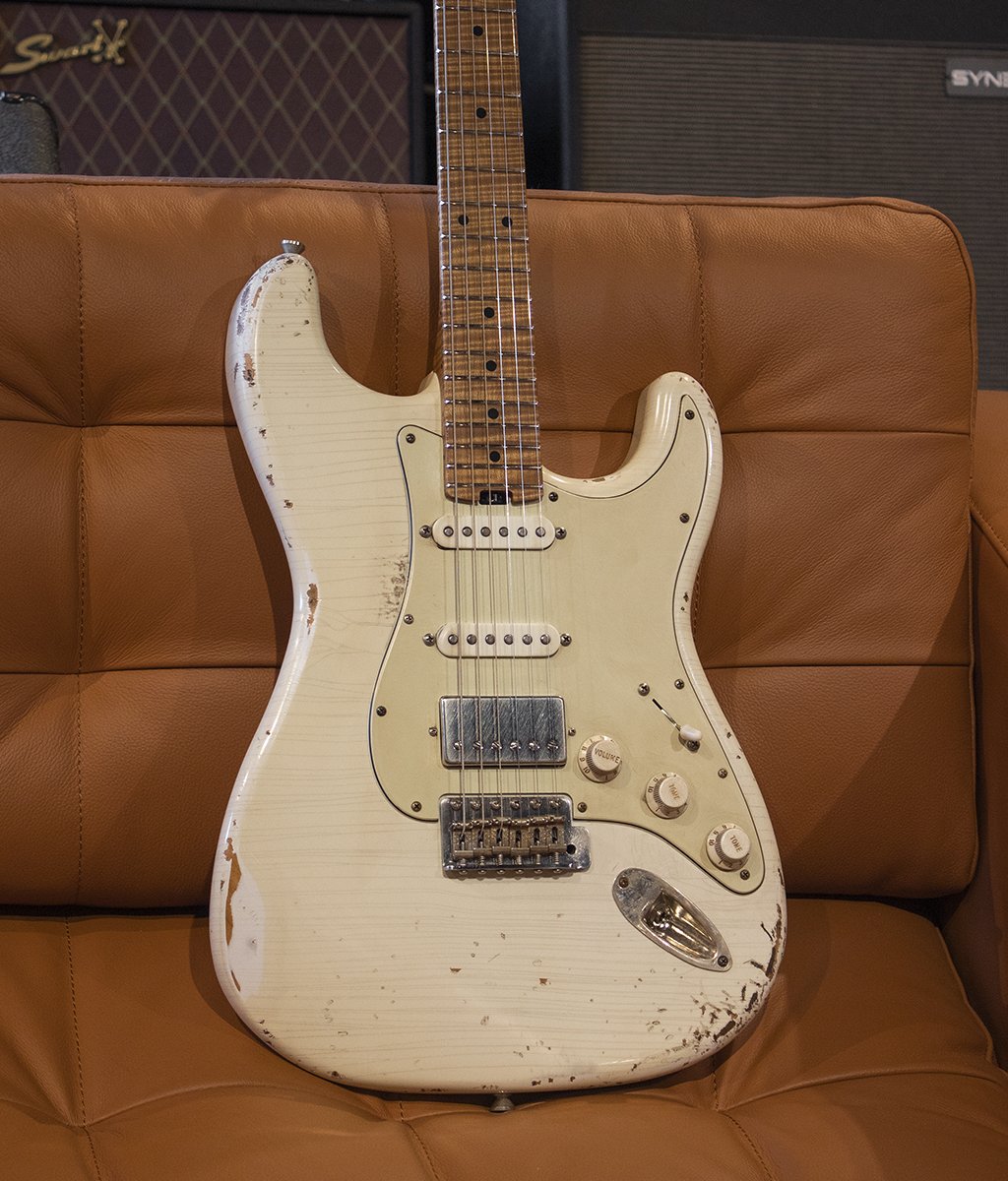 Iconic Guitars Vintage Modern Strat Olympic White Electric Guitar