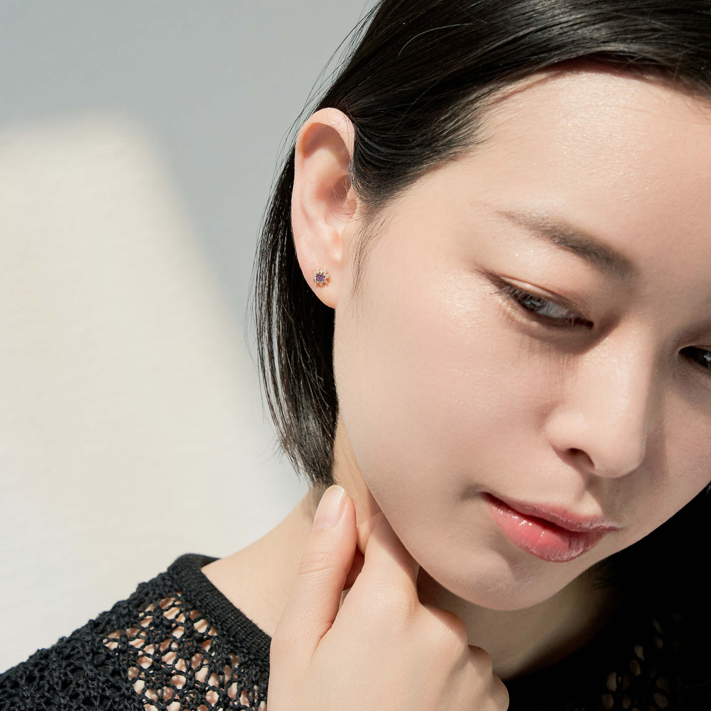 K18 誕生石×ダイヤモンド スタッドピアス （2月：アメジスト）- me