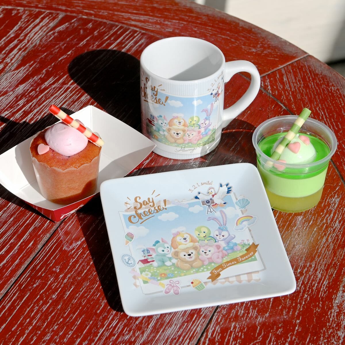 記念撮影デザインのスーベニア付き！東京ディズニーシー「ダッフィー