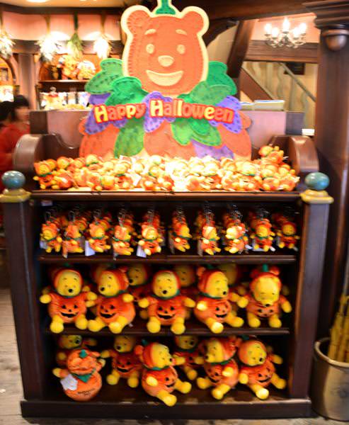 2013ディズニー・ハロウィーンのプーさんぬいぐるみバッジのお土産☆ -