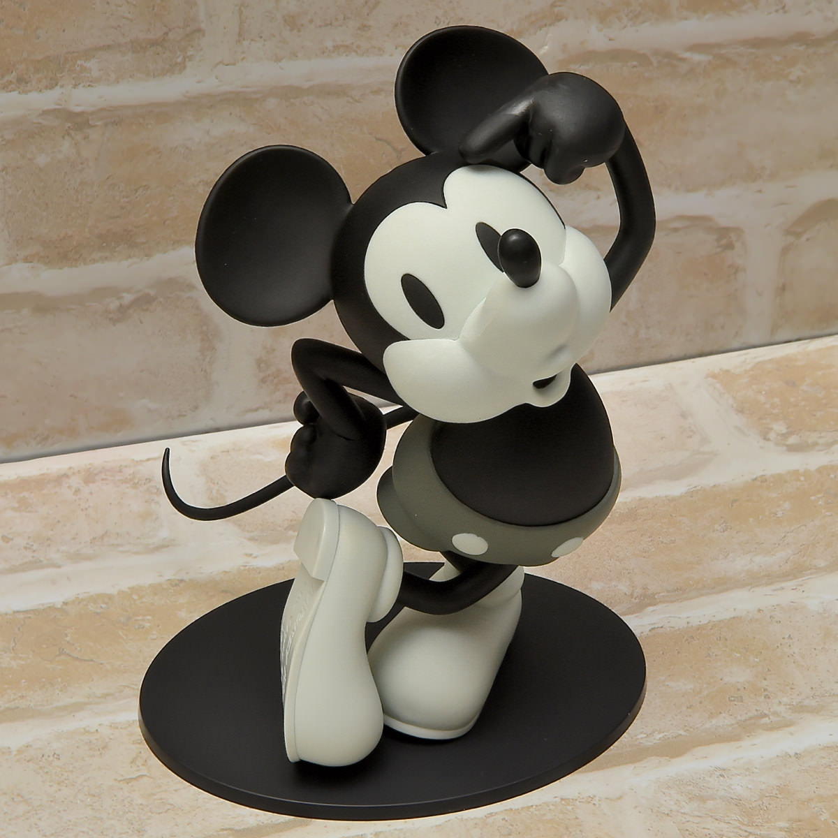 ミッキーのオペラ見学を再現！ディズニーキャラクターズ SUPREME