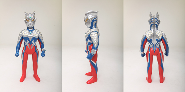 ブルマァク新造形『ウルトラマンゼロ』(メタリック版)の予約受付中