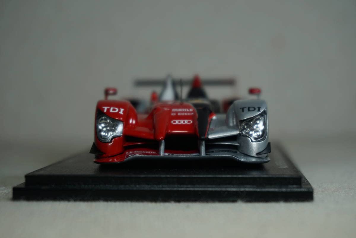 Amazon | 1/43 ルマン 2位 spark AUDI R15 TDI Plus #8 2010 Le Mans