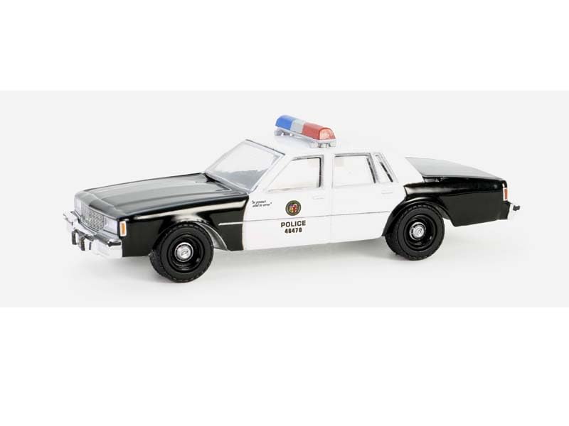 Amazon.com: Greenlight Collectibles 30503 1982 Chevy Impala - Los