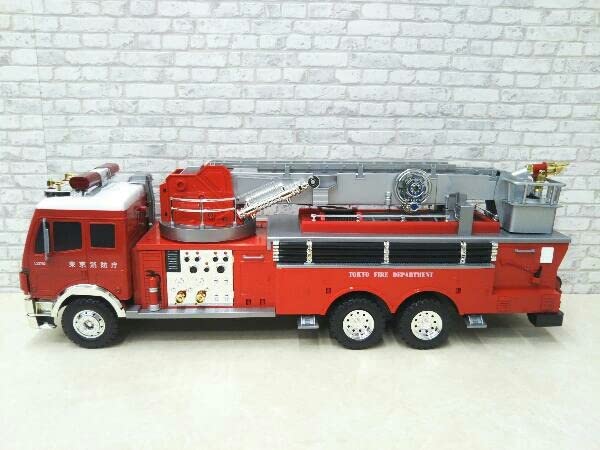 Amazon.co.jp: 童友社 1/18 FIRE ENGINE リフター・バスケット付