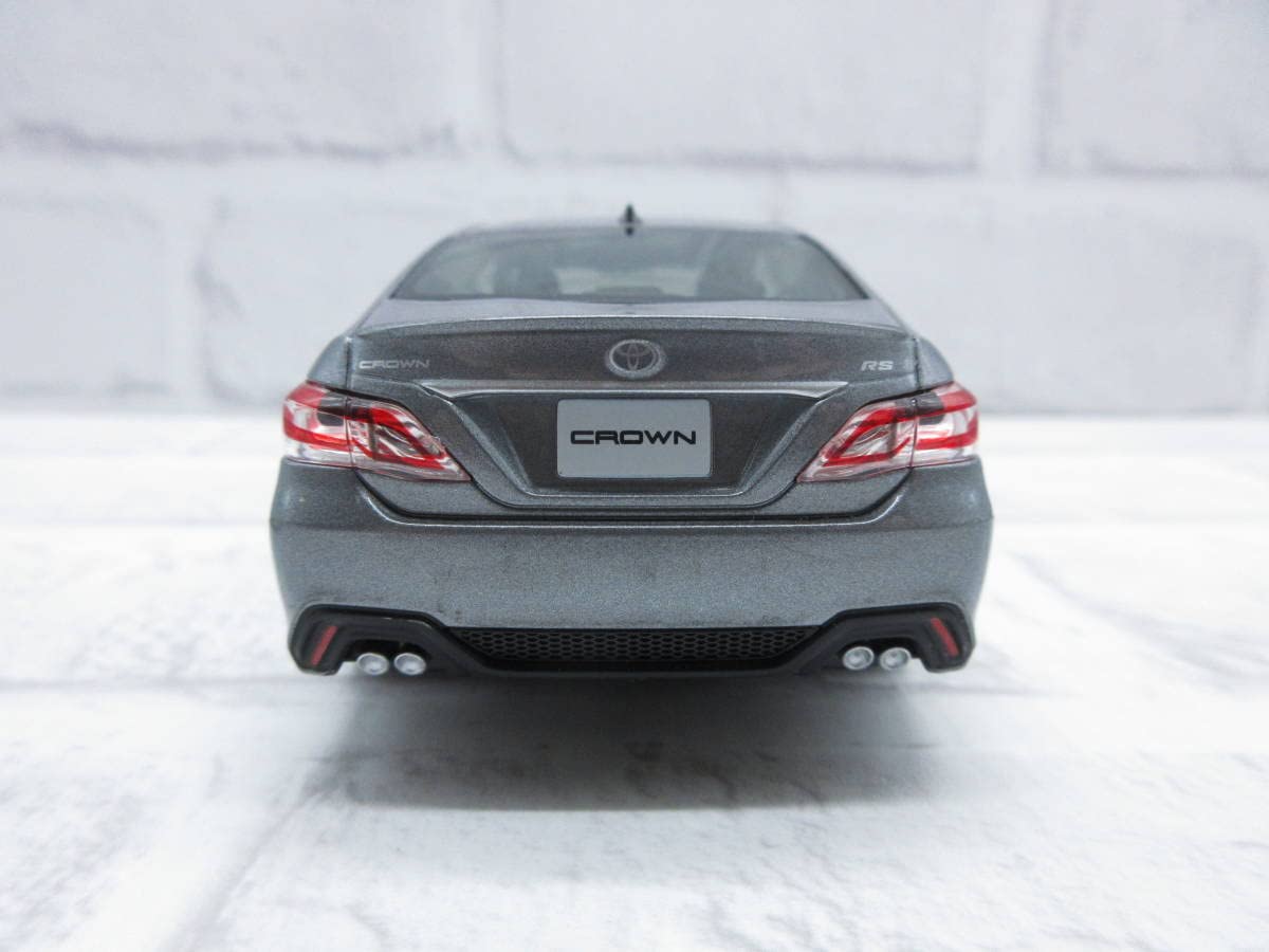 Amazon | ミニカー 1/30 ミニカー クラウン RSアドバンス 後期 220系