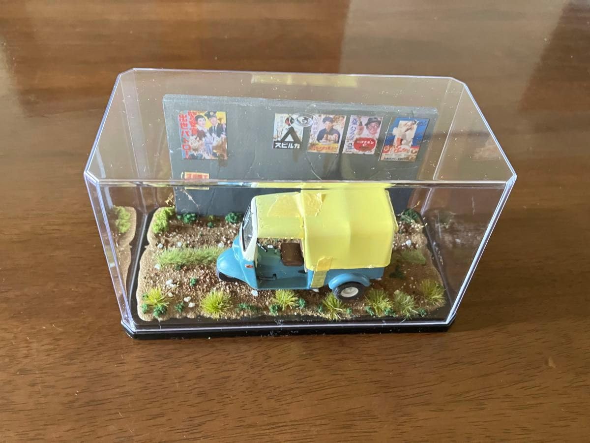 Amazon.co.jp: 特売 な風景 旧車 ダイハツミゼット三輪 初代 ジオラマ