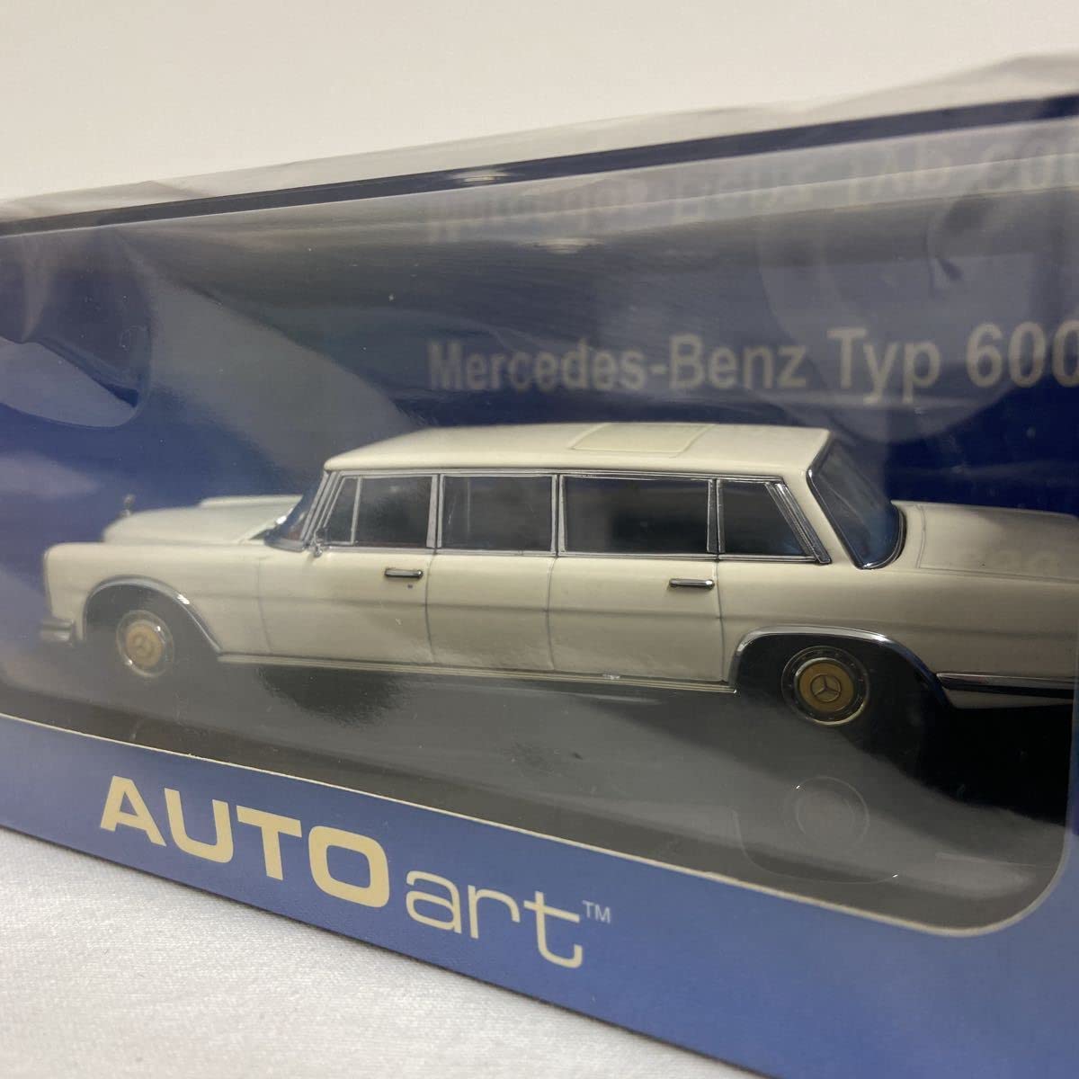 Amazon.co.jp: AUTOart 1/43 Mercedes Benz Typ 600 LWB white オート