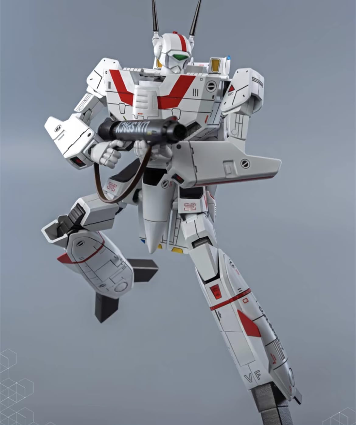 Amazon.com: MechaMax Threezero ROBO- DOU VF-1J Action Figure New