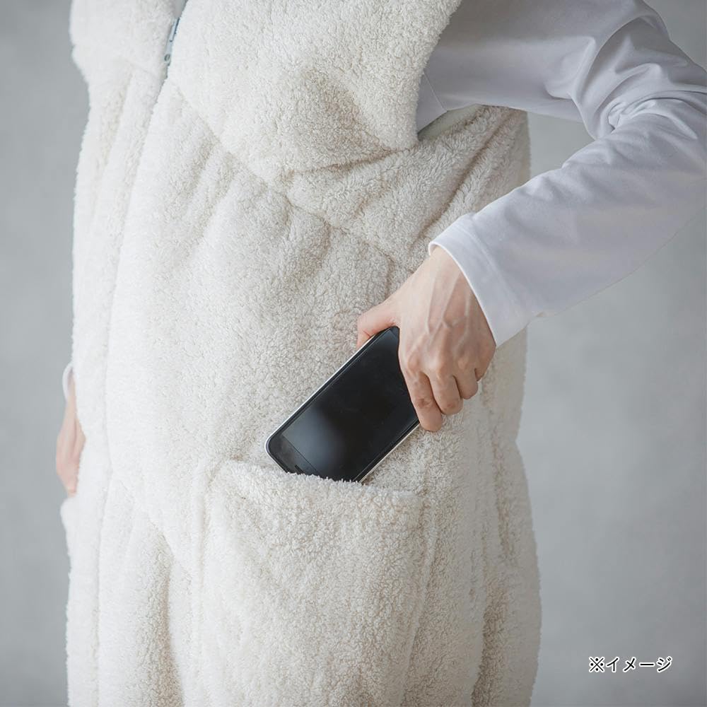 Amazon.co.jp: カインズ(CAINZ) 羽織れるあったかロールクッション BIG