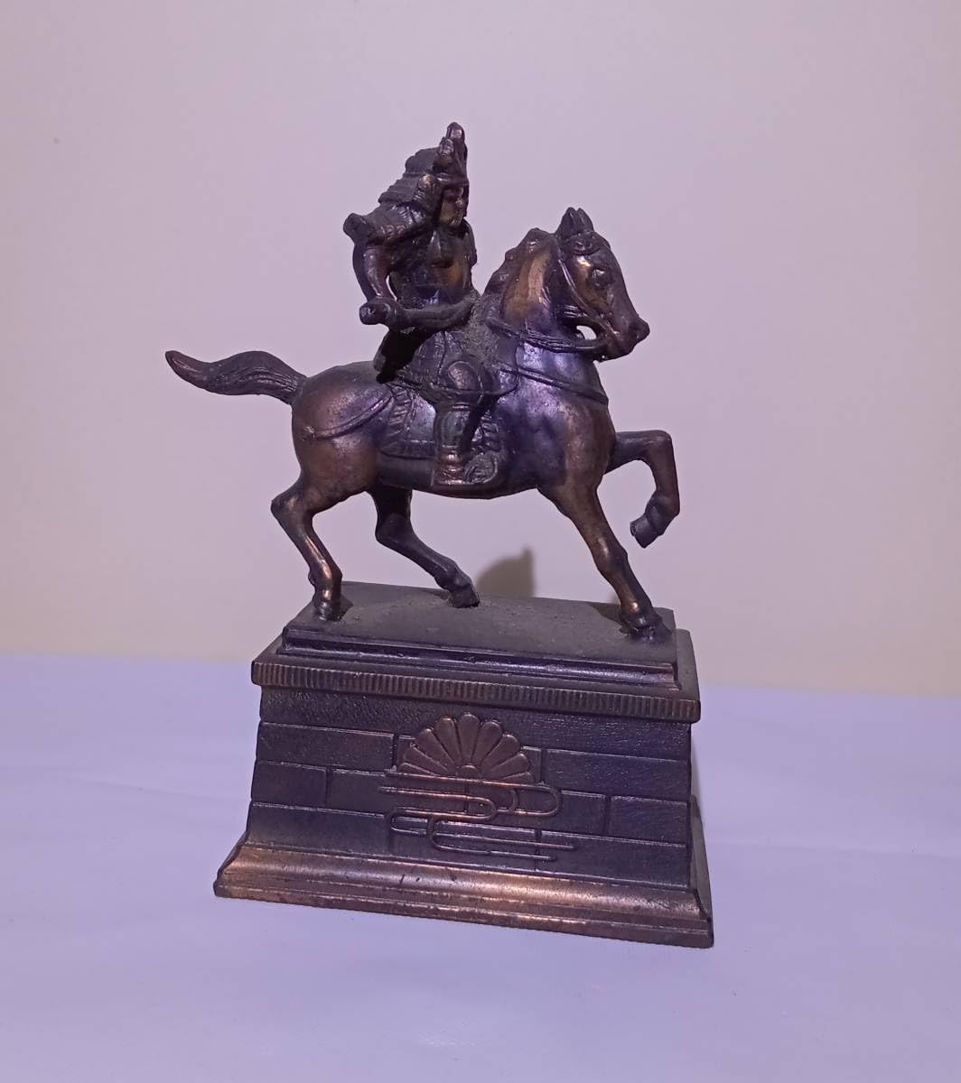 Amazon.co.jp: 置物/楠木正成 像 馬 武士 オブジェ ミニチュア 城 土産