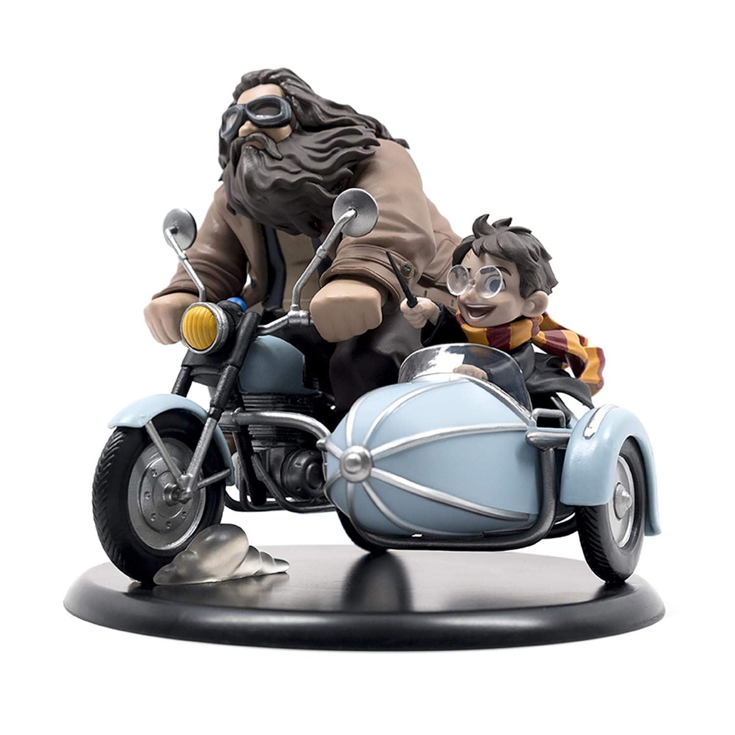 Amazon.com: QMx Harry Potter and Rubeus Hagrid Limited Edition Q