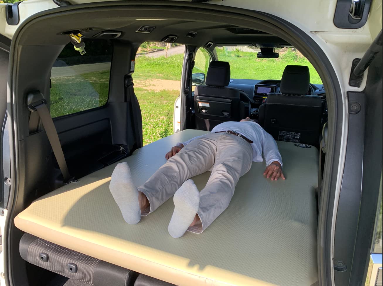 Amazon.co.jp: iimat 車中泊マット エアーマット キャンプマット 3車種