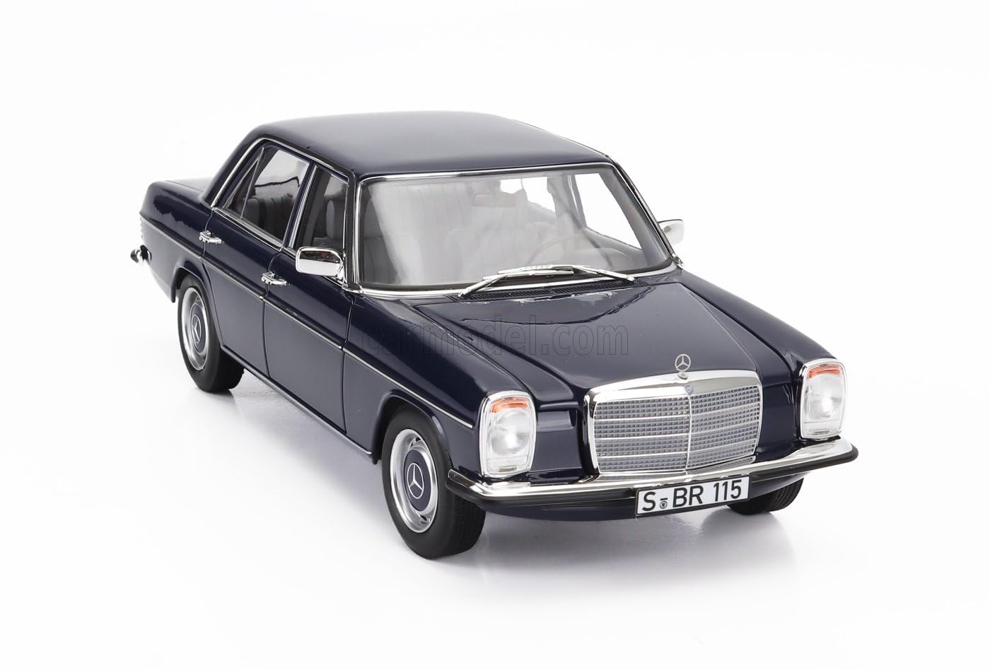 Amazon.co.jp: ミニカー 1/18 メルセデス ベンツ 200 ノレブ NOREV 1