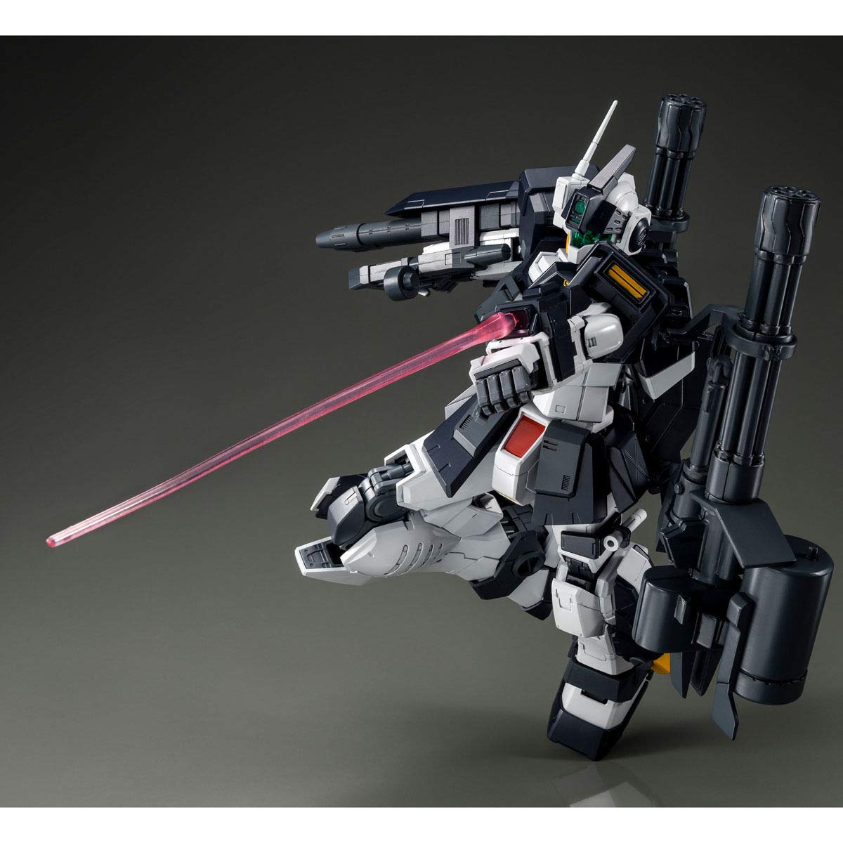 Amazon | BANDAI MG ジム・ドミナンス（フィリップ・ヒューズ機）1