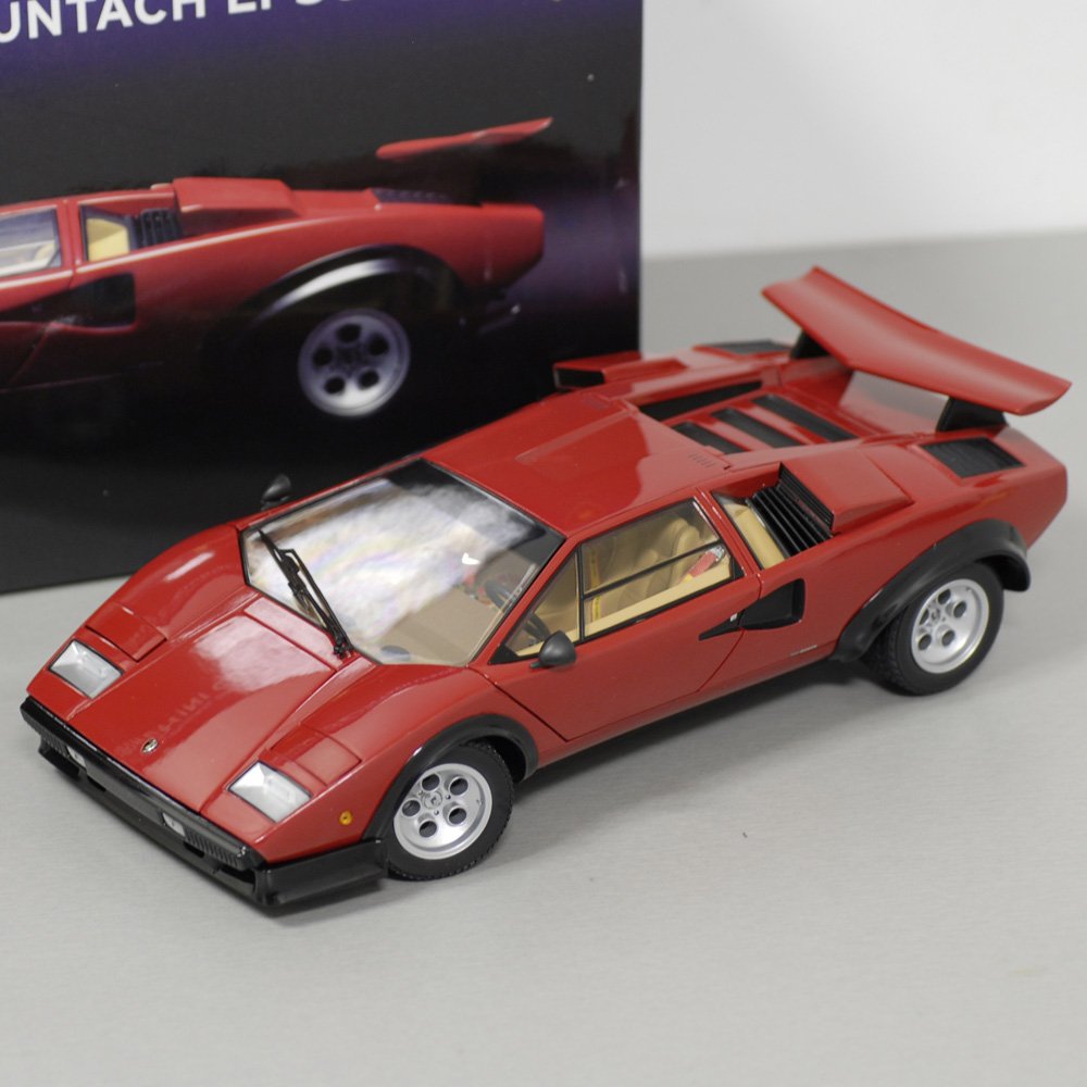Amazon | 1/18 ランボルギーニ・カウンタック LP500S (レッド) K08323R