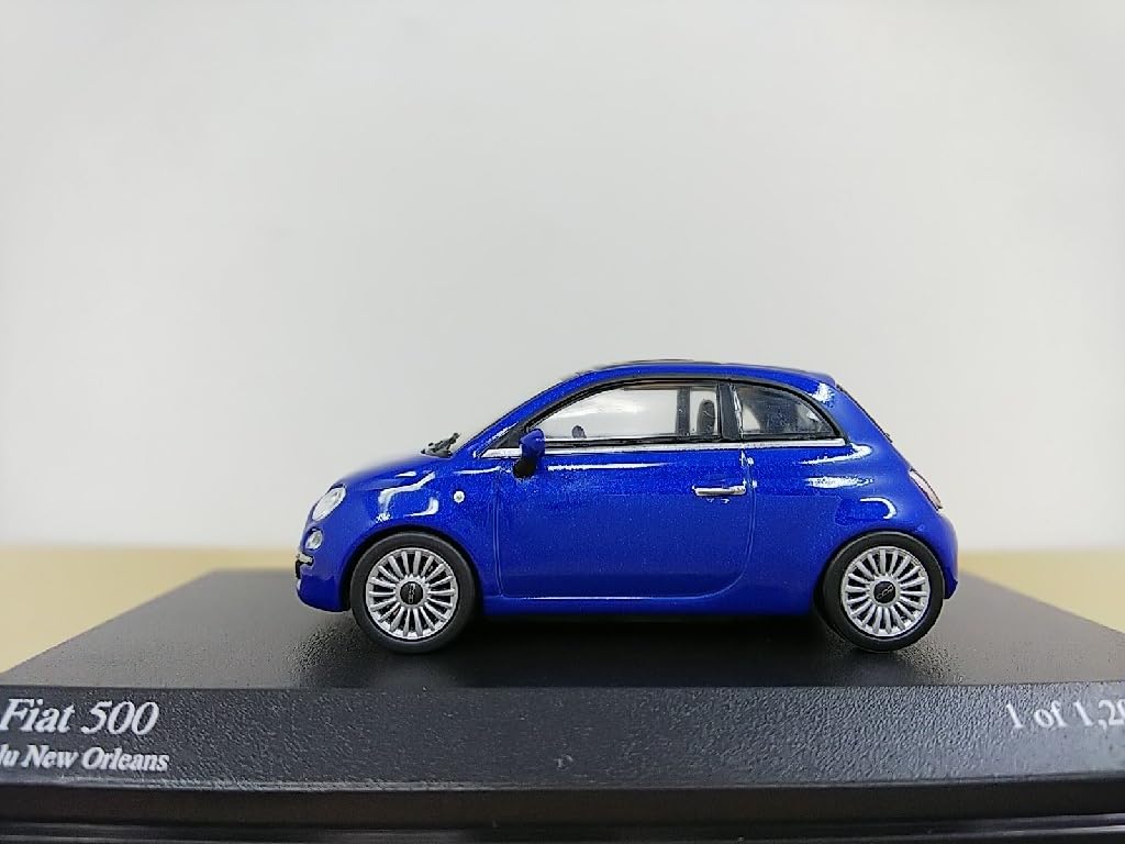 Amazon | □ PMA MINICHAMPSミニチャンプス 1/64 Fiat 500 2007 ブルー
