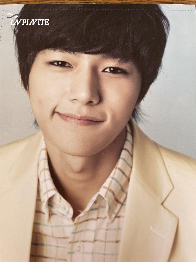 Amazon.co.jp: エルキムミョンス INFINITE 写真集 : ドラッグストア