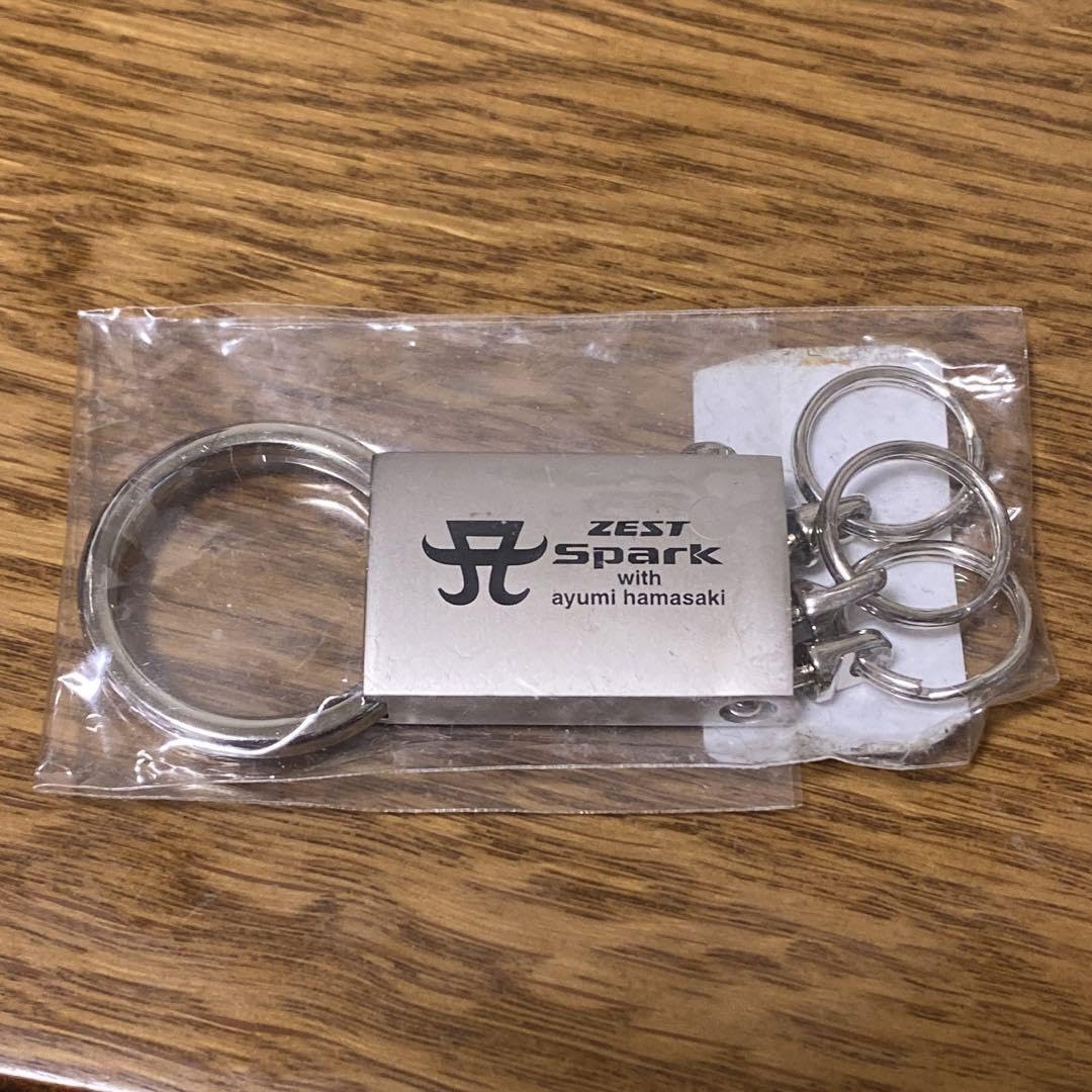 Amazon.co.jp: あゆゼスト あゆZEST sparkキーホルダー ZEST 浜崎