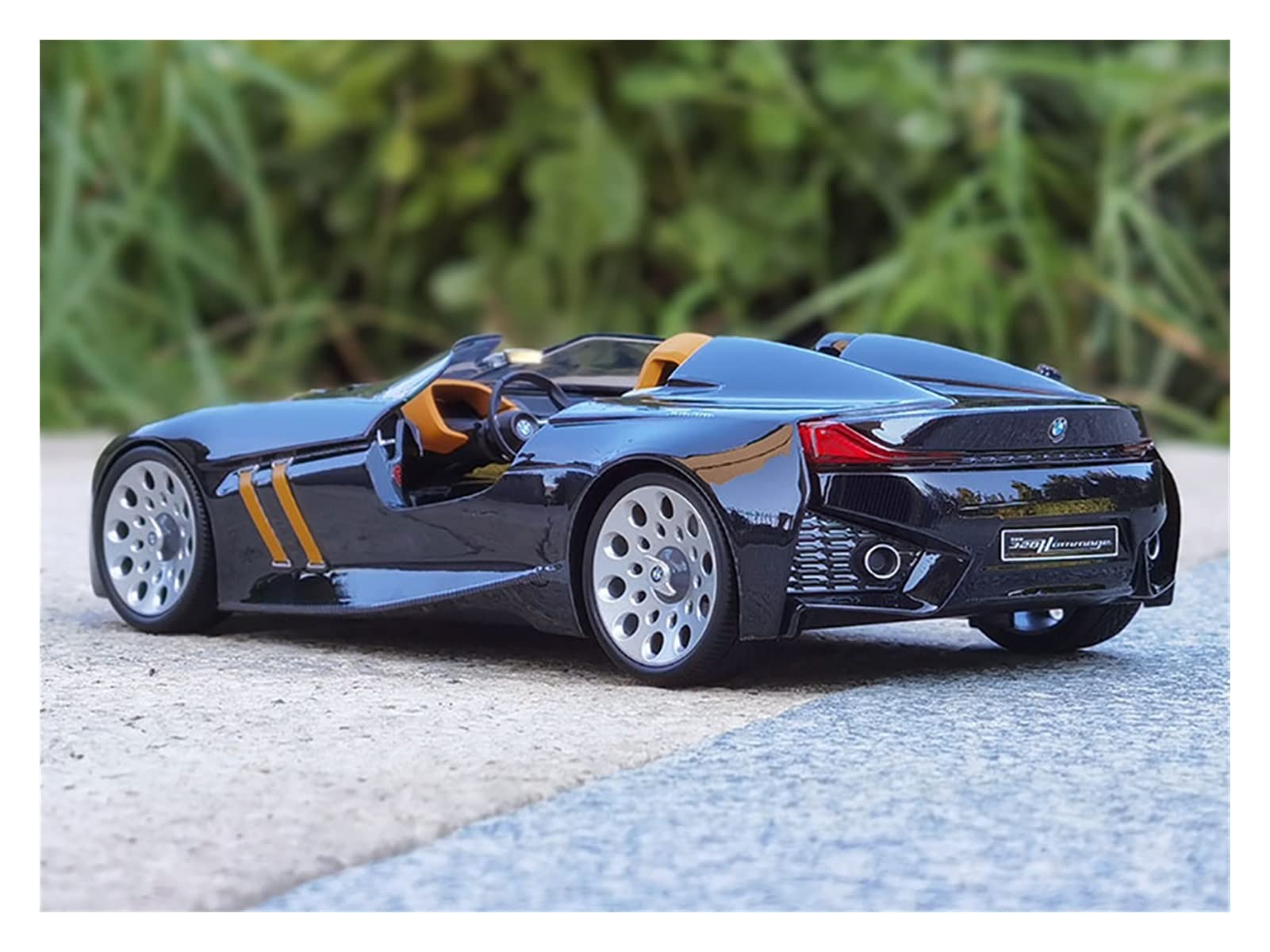 Amazon.co.jp: ミニカー スケールモデルカー ブティック1：18 BMW 328