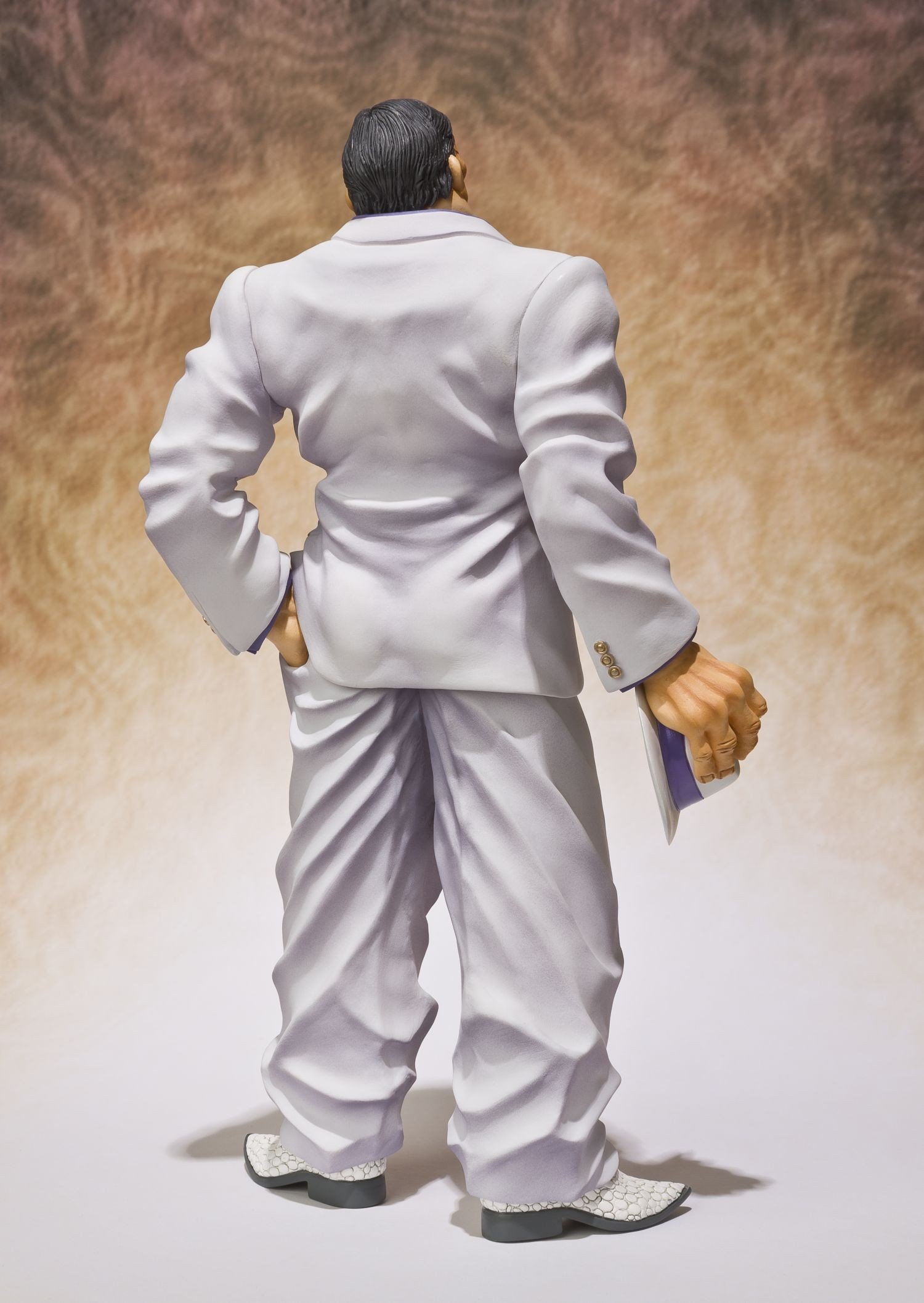 Amazon.co.jp: TAMASHII NATIONS フィギュアーツZERO 花山 薫 (初回