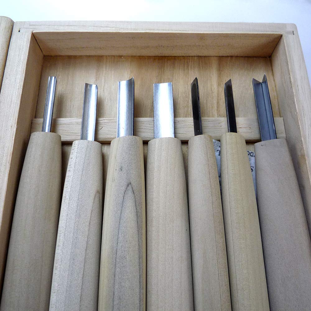 Amazon.co.jp: 彫刻刀セット 彫刻刀 桐箱 7本組 : 文房具・オフィス用品