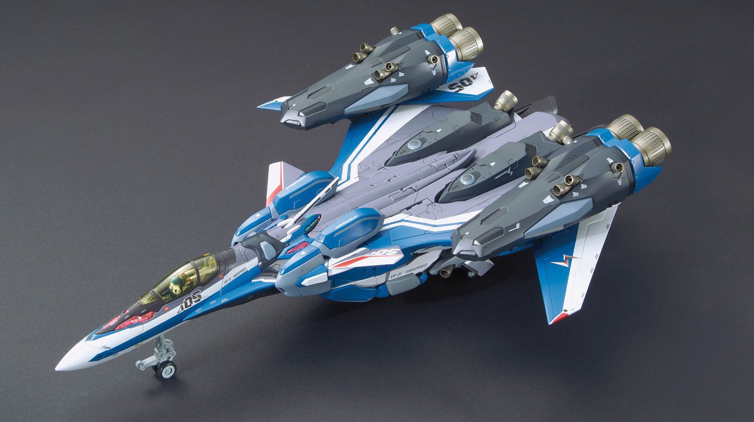 Amazon.co.jp: マクロスデルタ VF-31J スーパージークフリード (ハヤテ