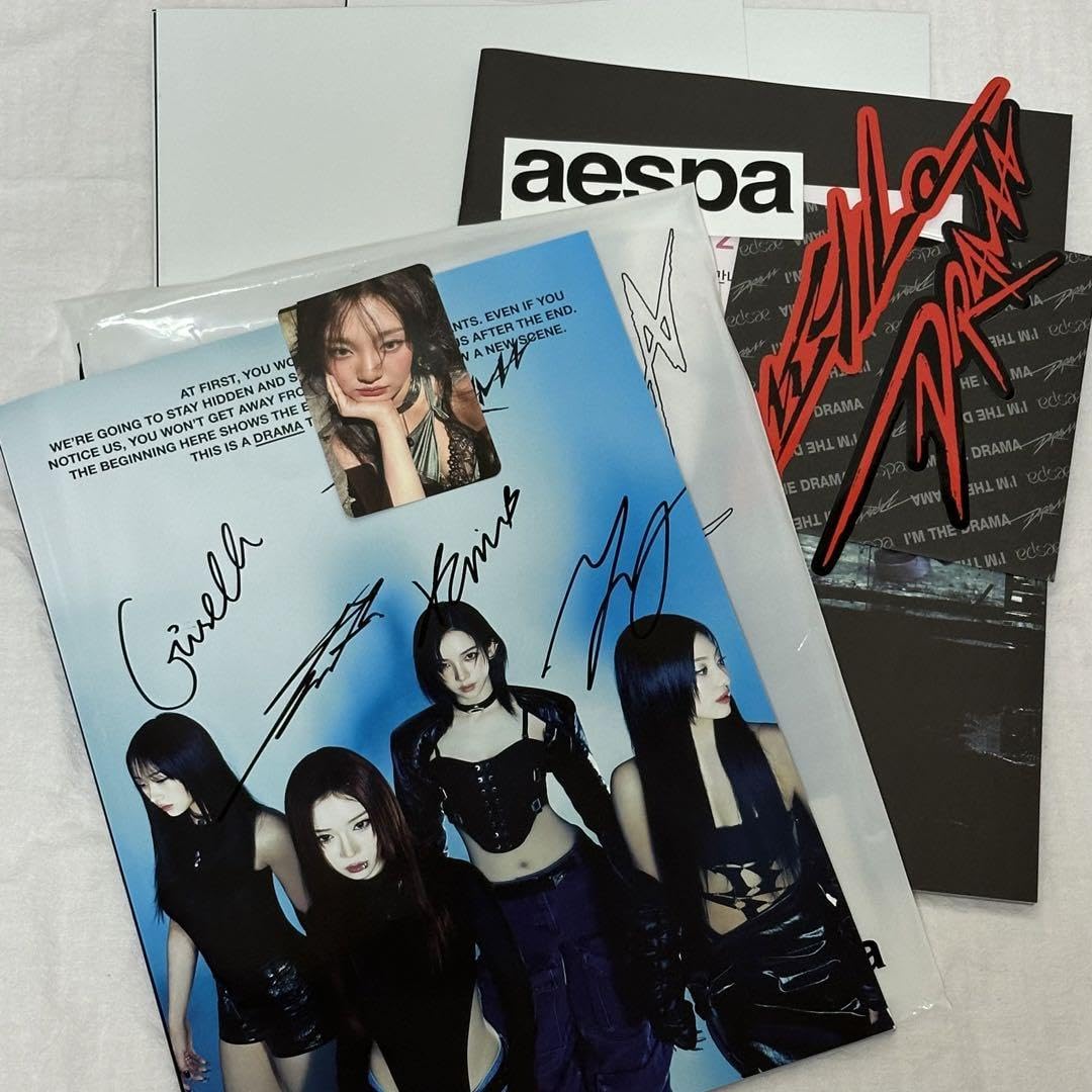 Amazon.co.jp: aespa エスパ 直筆サイン入り アルバム drama : おもちゃ