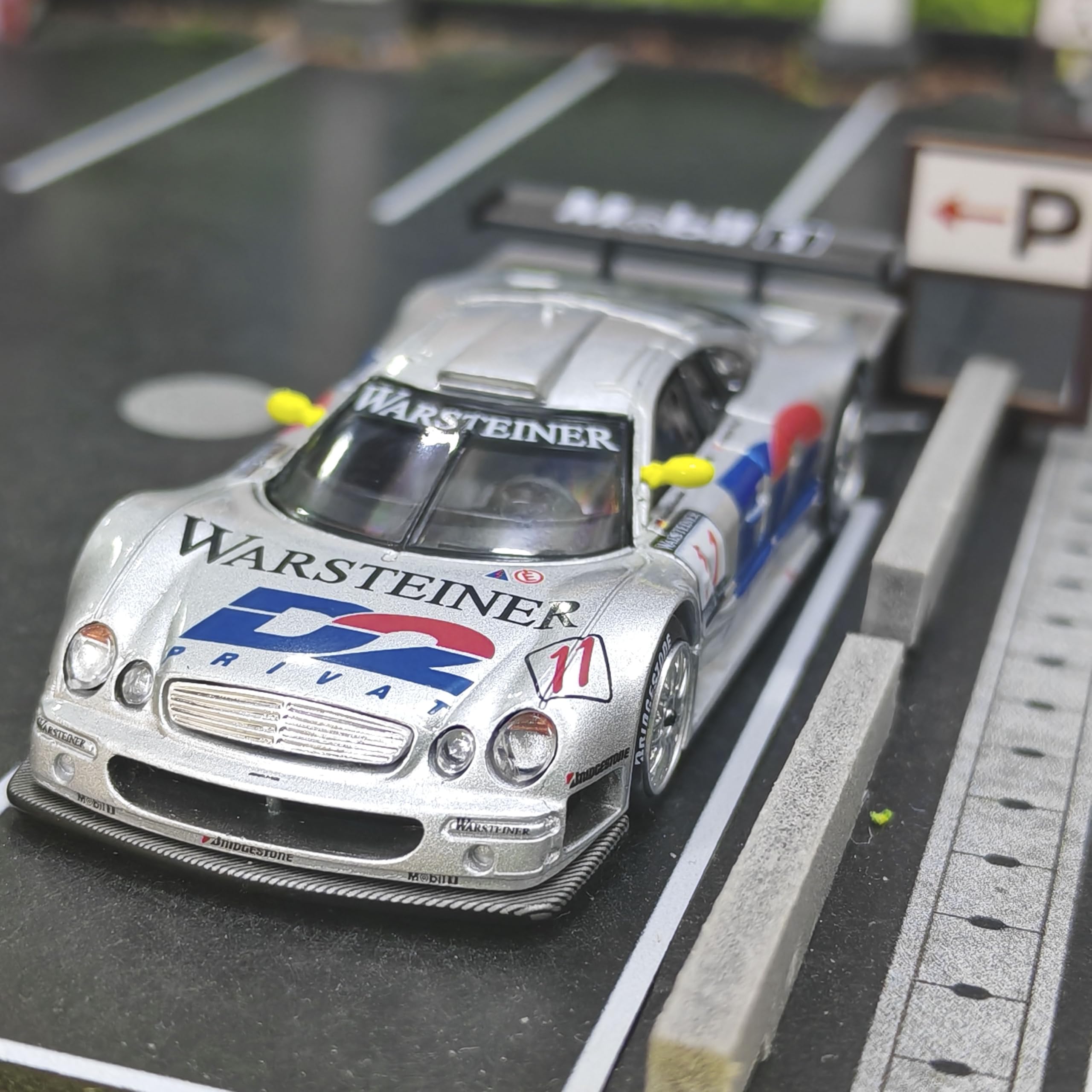 Amazon.com: XCARTOYS CLK-GTR 1997 FIA GT Racing Car, S25-01, 1/64