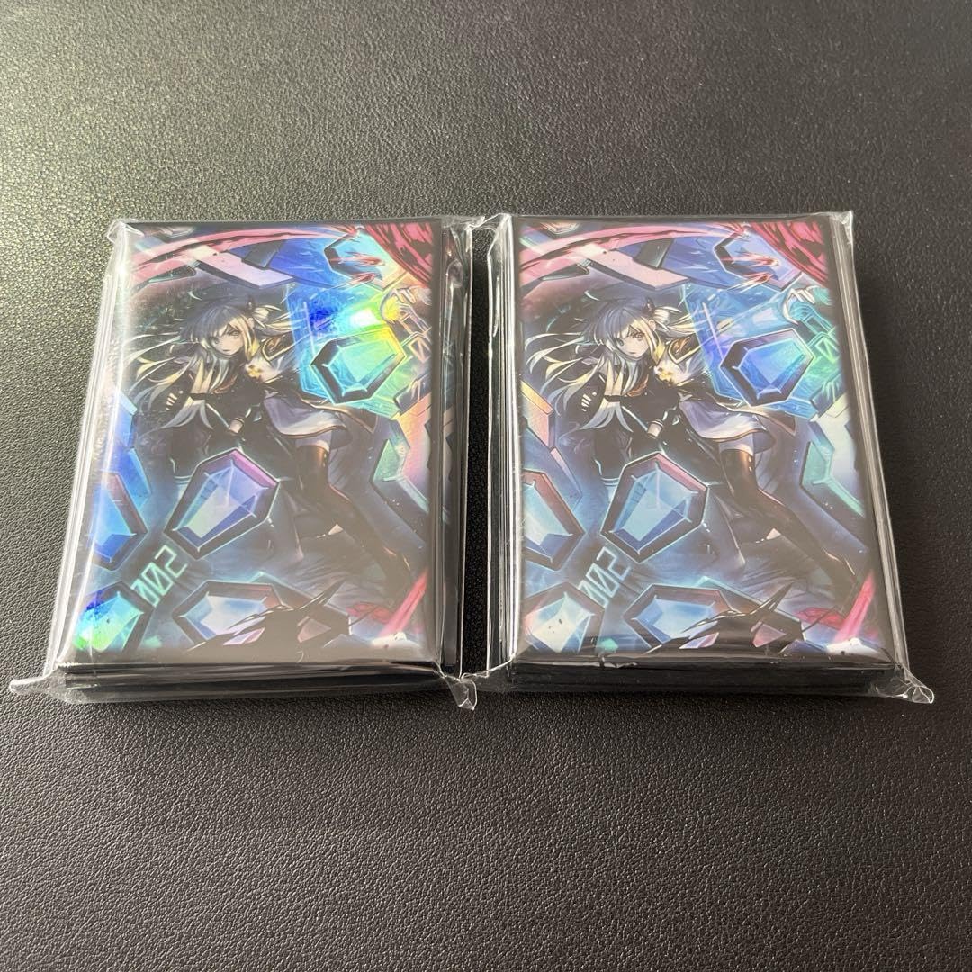 Amazon.co.jp: 閃刀姫 スリーブ シズク イ 違い プロテクター : ホビー