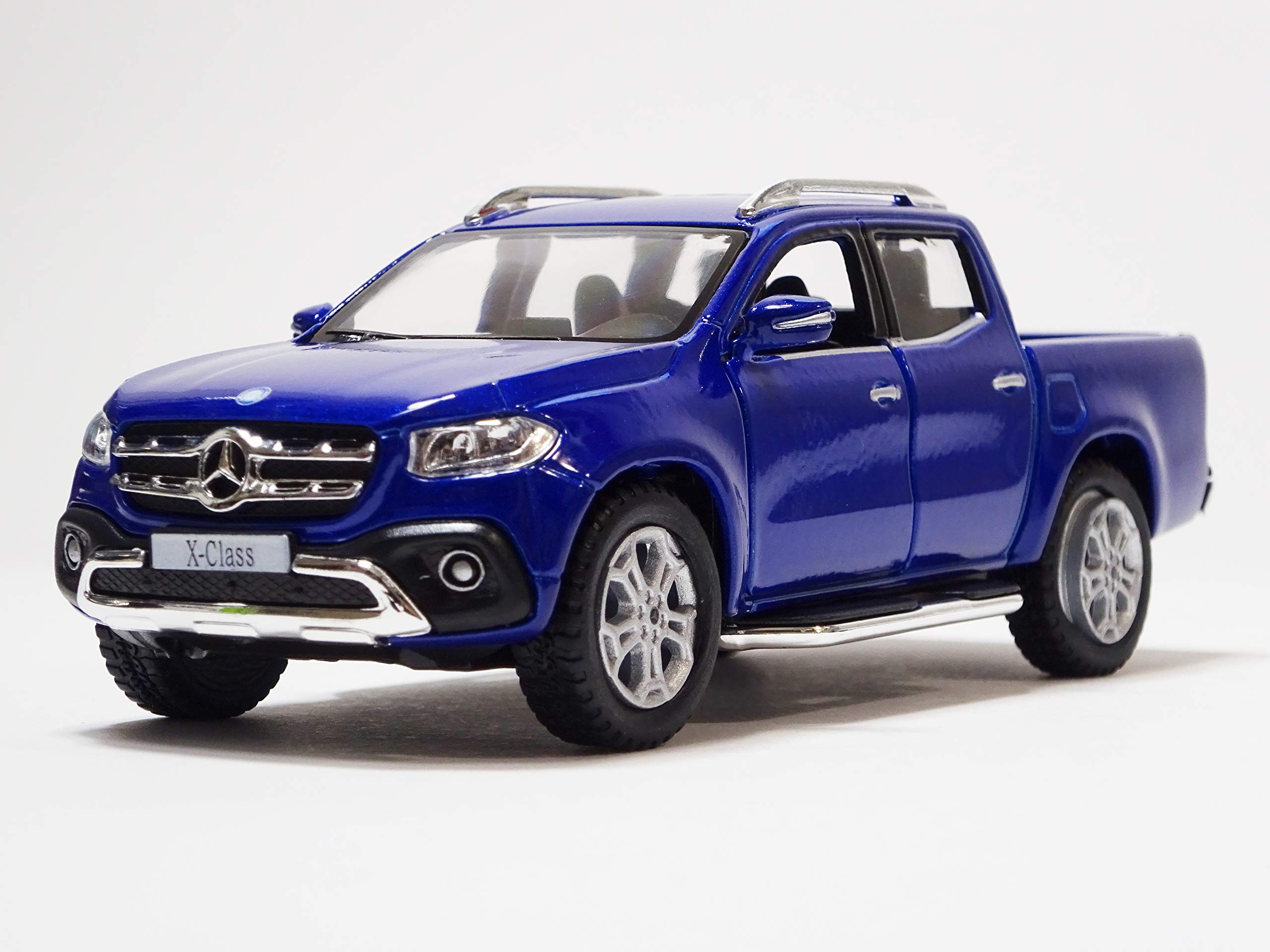 Amazon | キンスマート メルセデス・ベンツ Xクラス ブルー 1/42