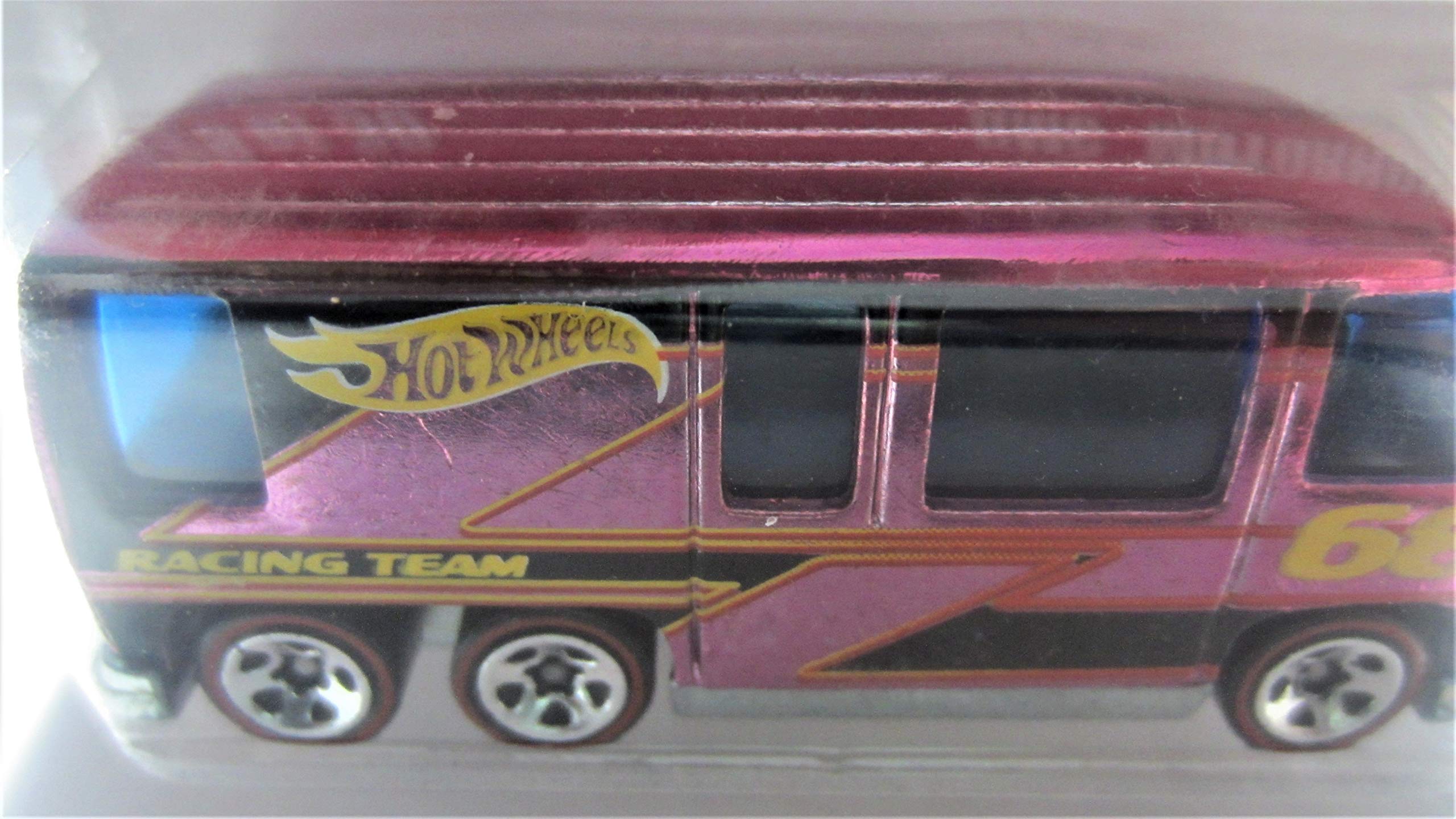 Amazon.com: Hot Wheels Classics Series 3 GMC Motorhome 1:64 Scale