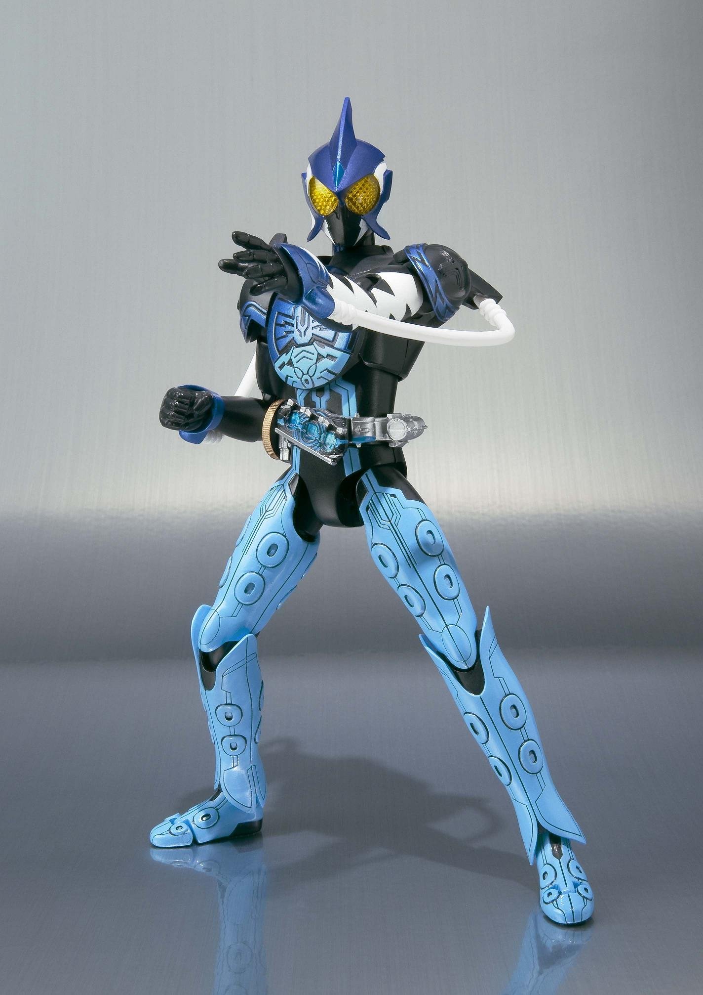 Amazon.co.jp: TAMASHII NATIONS S.H.フィギュアーツ 仮面ライダー