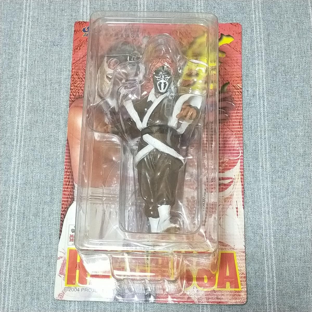 Amazon.co.jp: 不死鳥 ハヤブサ フィギュア 模型 ブラック モグラ