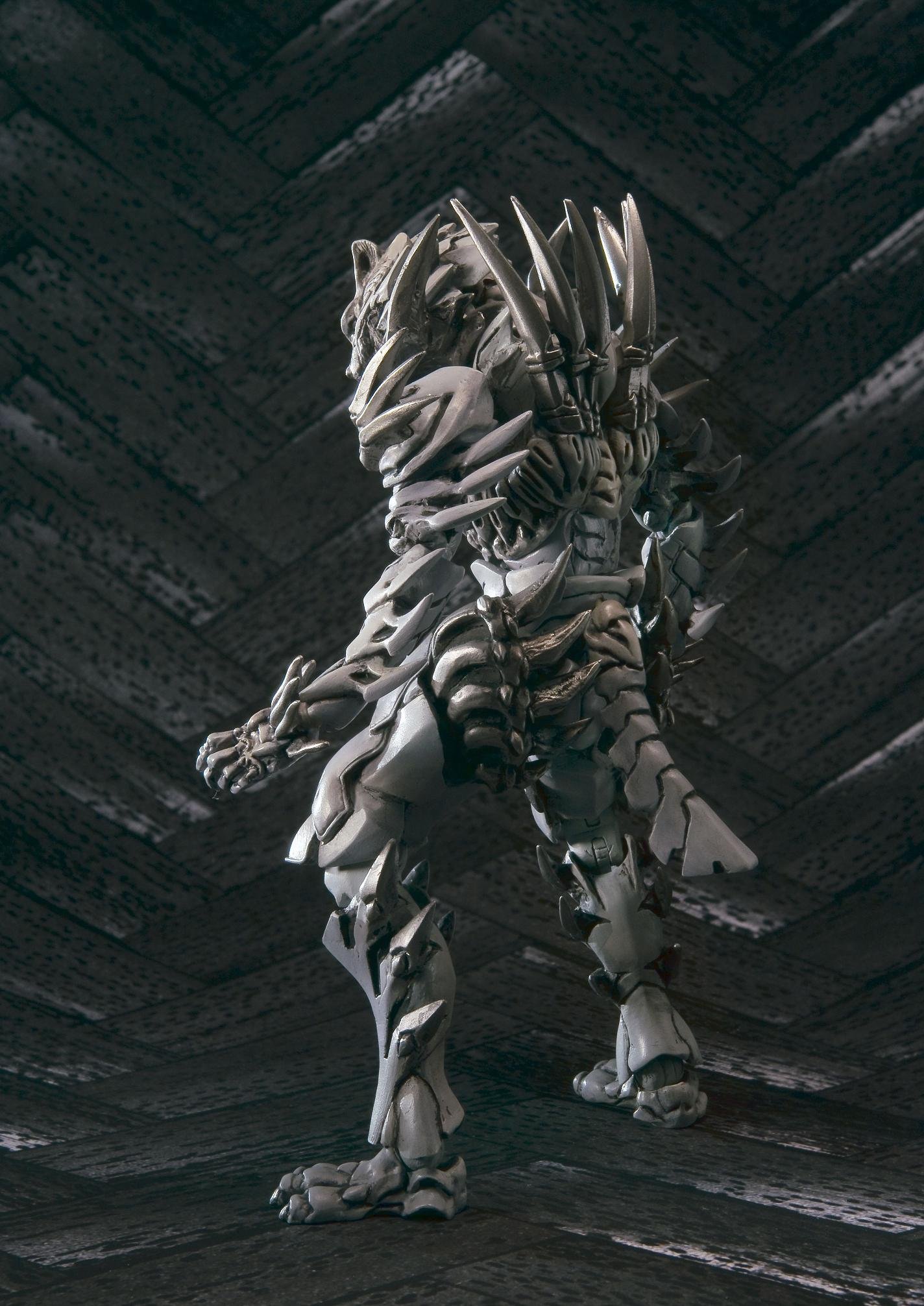 Amazon.co.jp: TAMASHII NATIONS S.I.C.極魂 ウルフオルフェノク