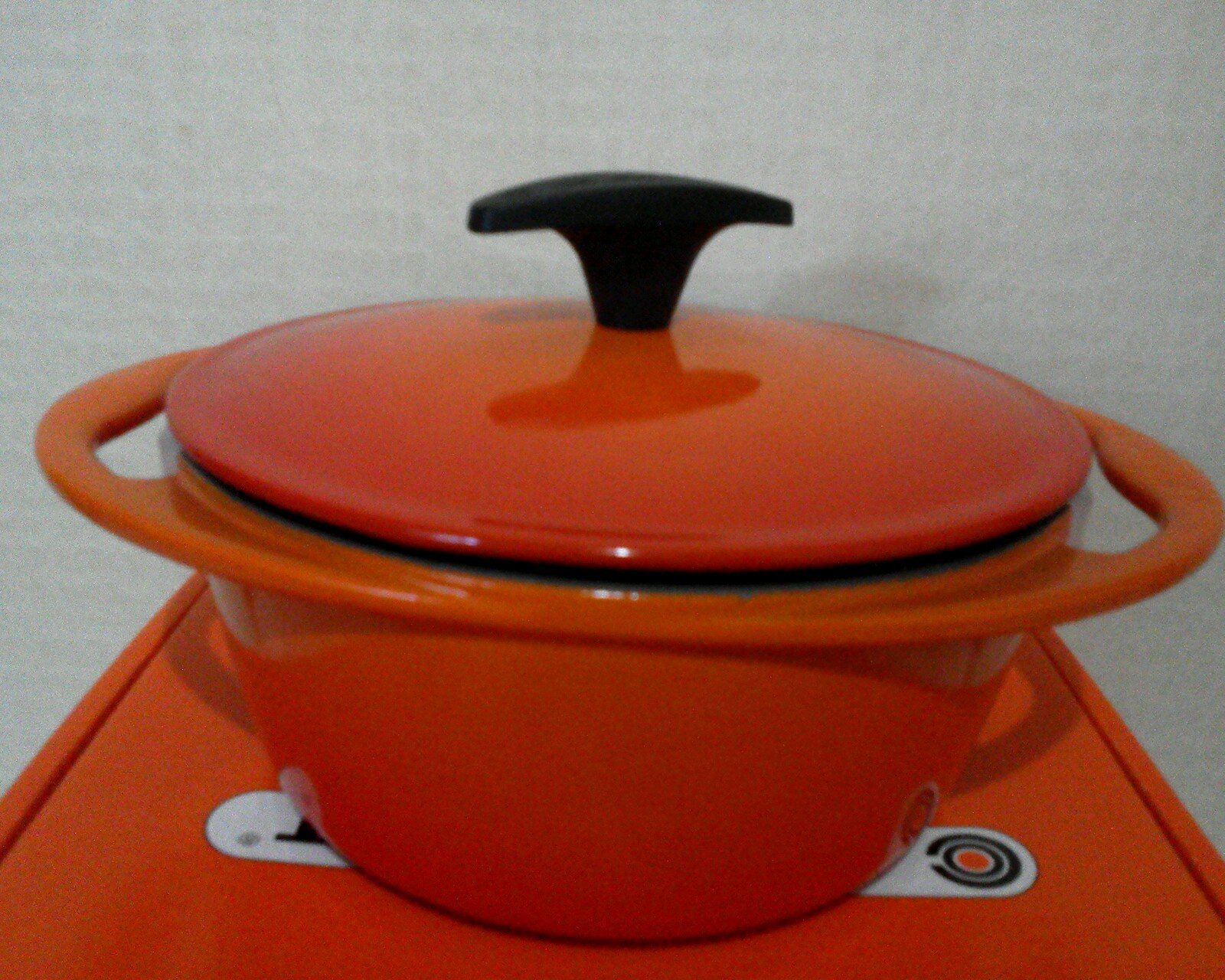 Amazon.co.jp: ルクルーゼ センセーション ココット・ロンド 20cm